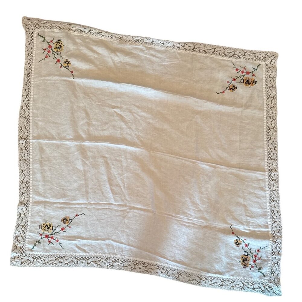 Vintage Hand-Embroidered Linen Tablecloth With Floral Bee Design & Crochet Lace